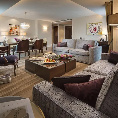 Hotel Breidenbacher Hof, Grandhotel 2025 - 101 Besten Dusseldorf