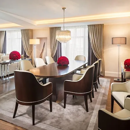 Breidenbacher Hof, Grandhotel 2025 - 101 Besten Hotel
