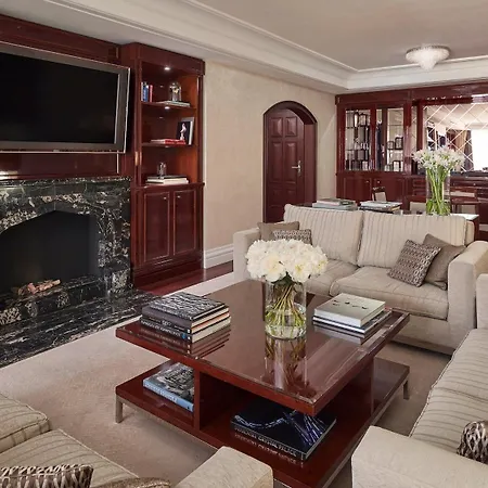 Szálloda Breidenbacher Hof, Of The Year 2026 - 101 Besten 5*