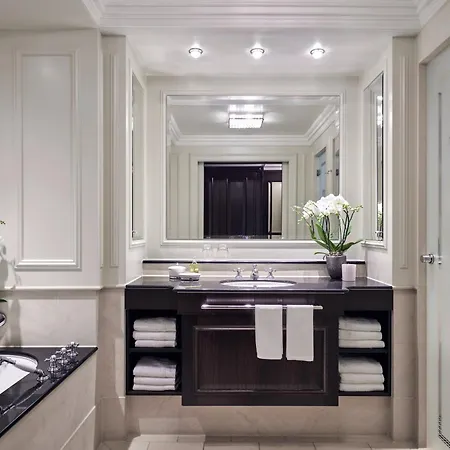 Szálloda Breidenbacher Hof, Of The Year 2026 - 101 Besten