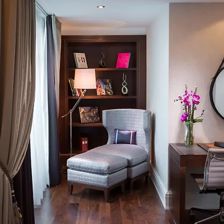 Breidenbacher Hof, Of The Year 2026 - 101 Besten Szálloda 5*