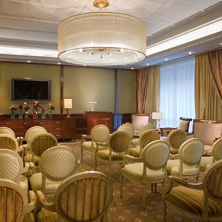 Breidenbacher Hof, Of The Year 2026 - 101 Besten 5* Dusseldorf