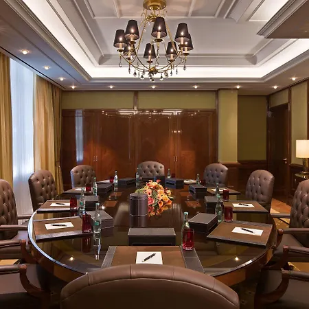 Breidenbacher Hof, Of The Year 2026 - 101 Besten 5* Düsseldorf