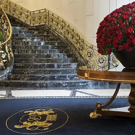 Szálloda Breidenbacher Hof, Of The Year 2026 - 101 Besten