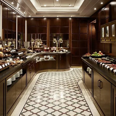Hotell Breidenbacher Hof, Grandhotel 2025 - 101 Besten