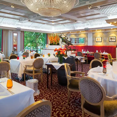 Hotel Breidenbacher Hof, Grandhotel 2025 - 101 Besten Düsseldorf
